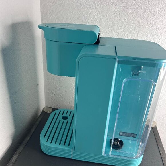 Keurig K25 Single Cup Coffee Maker in Tropical Blue - Picture 3 of 6